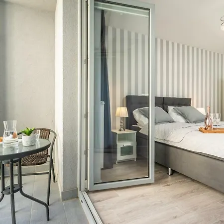 Apartment Exclusive Vermelo